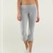 Lululemon Athletica Pants & Jumpsuits | Lululemon Athletica Women’s Size 2 Gather & Crow Crop In Heathered Gray | Color: Gray/Red/Tan | Size: 2