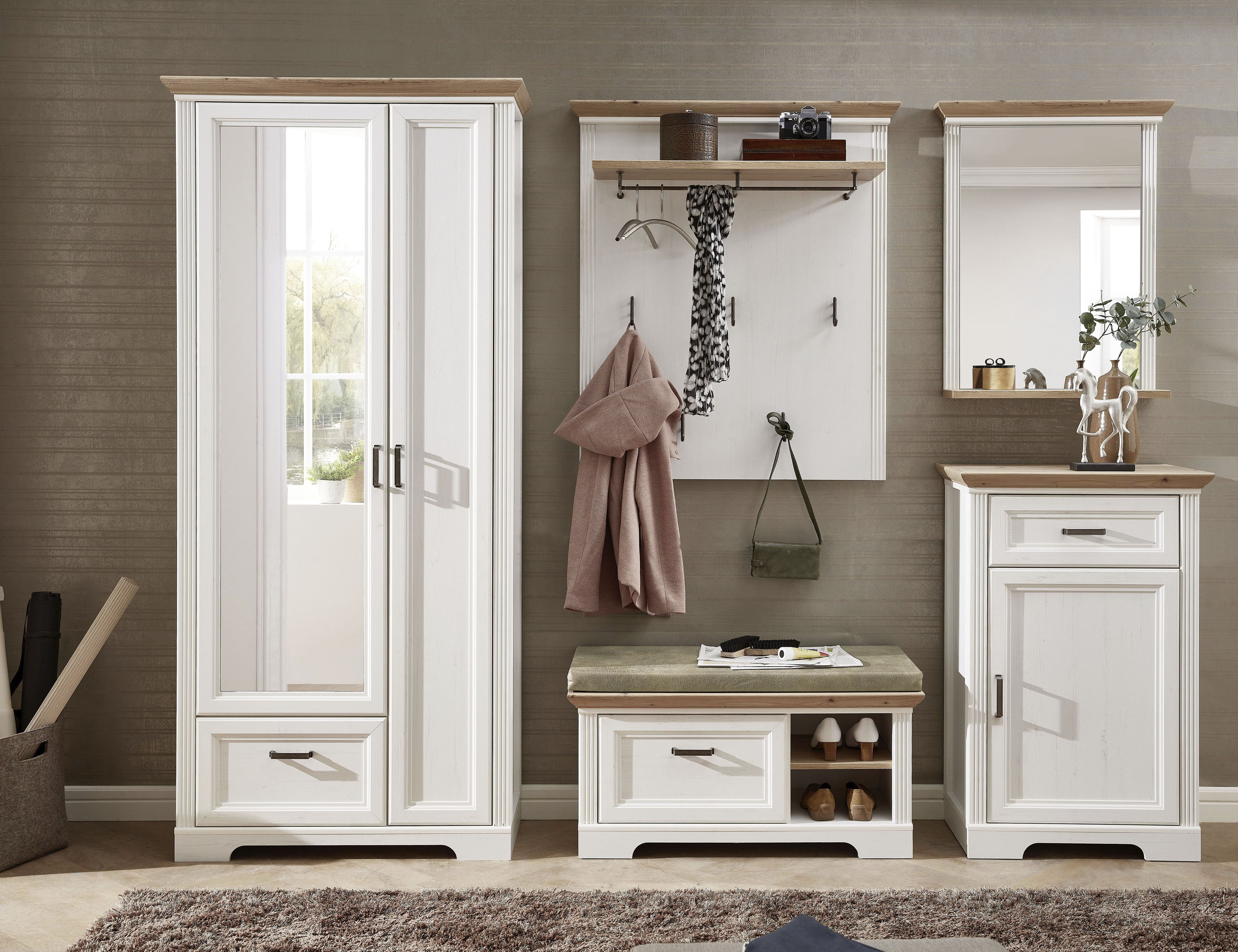 Garderoben-Set INNOSTYLE "Jasmin", braun (pinie hell), Kastenmöbel-Sets Image