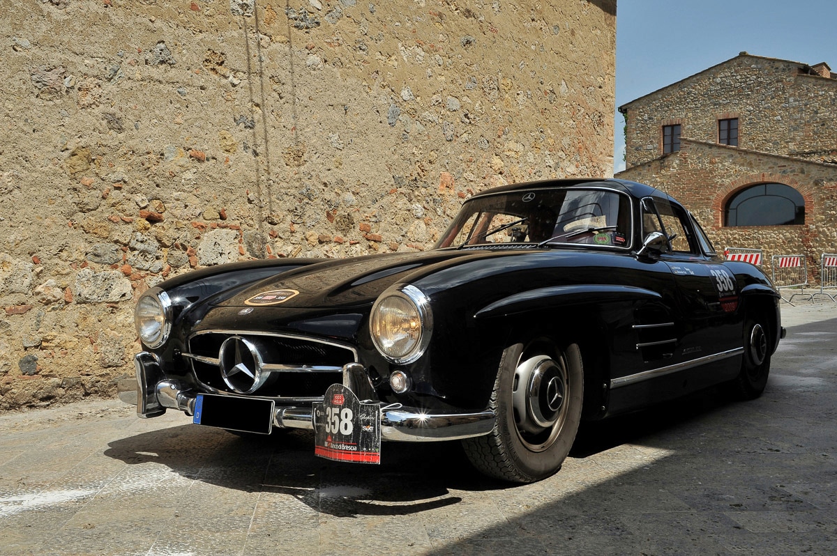 „PAPERMOON Fototapete „“Oldtimer““ Tapeten Gr. B/L: 3,00 m x 2,23 m, Bahnen: 6 St., bunt Fototapeten“