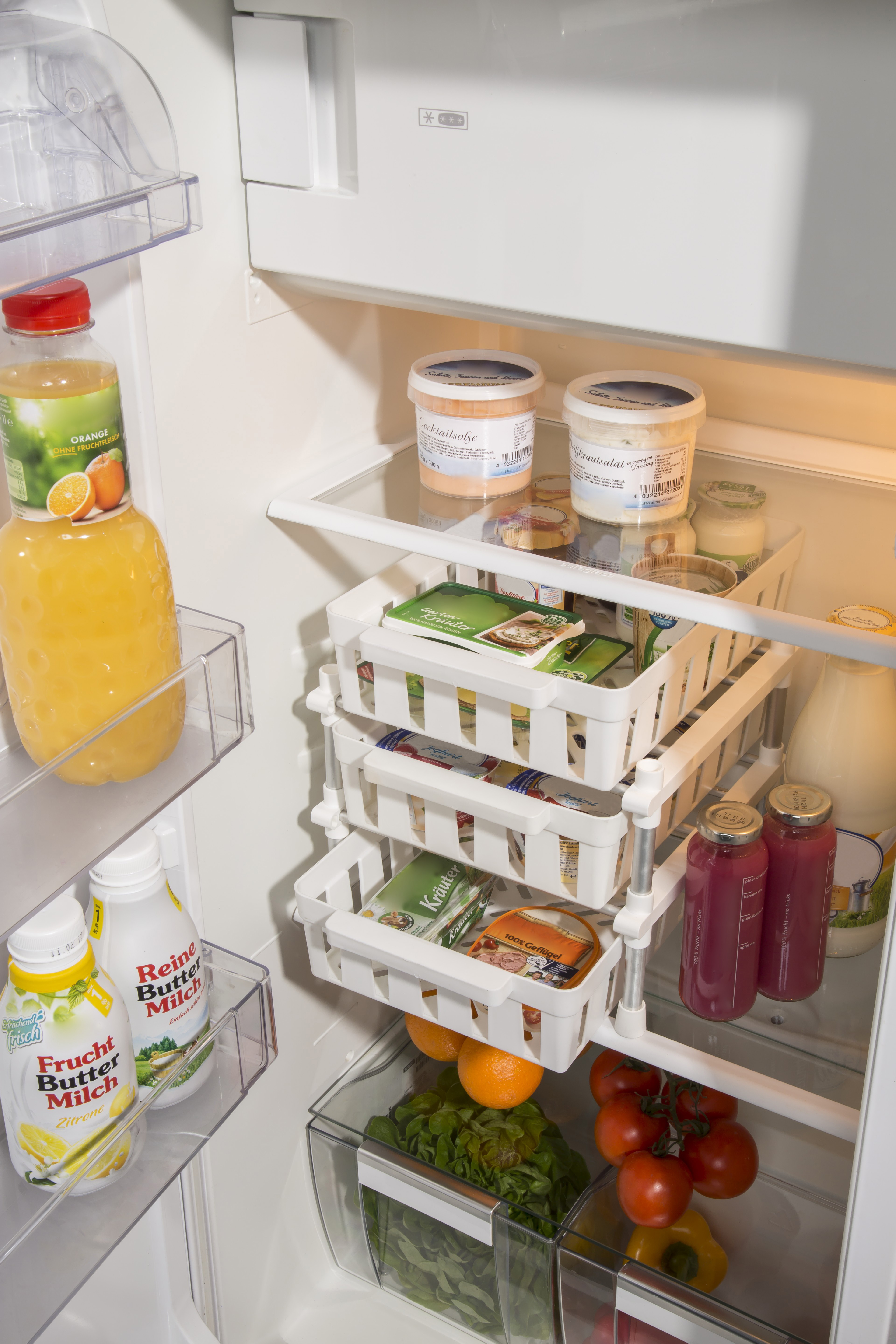 Ablageregal RUCO, weiß (aluminiumfarben, weiß), B:22cm H:25cm T:35cm, Aluminium, Kunststoff, Regale, Kühlschrank-Einsatz Küchen-Regal, Aluminium/Kunststoff, 2stöckig, mit 3 Körben