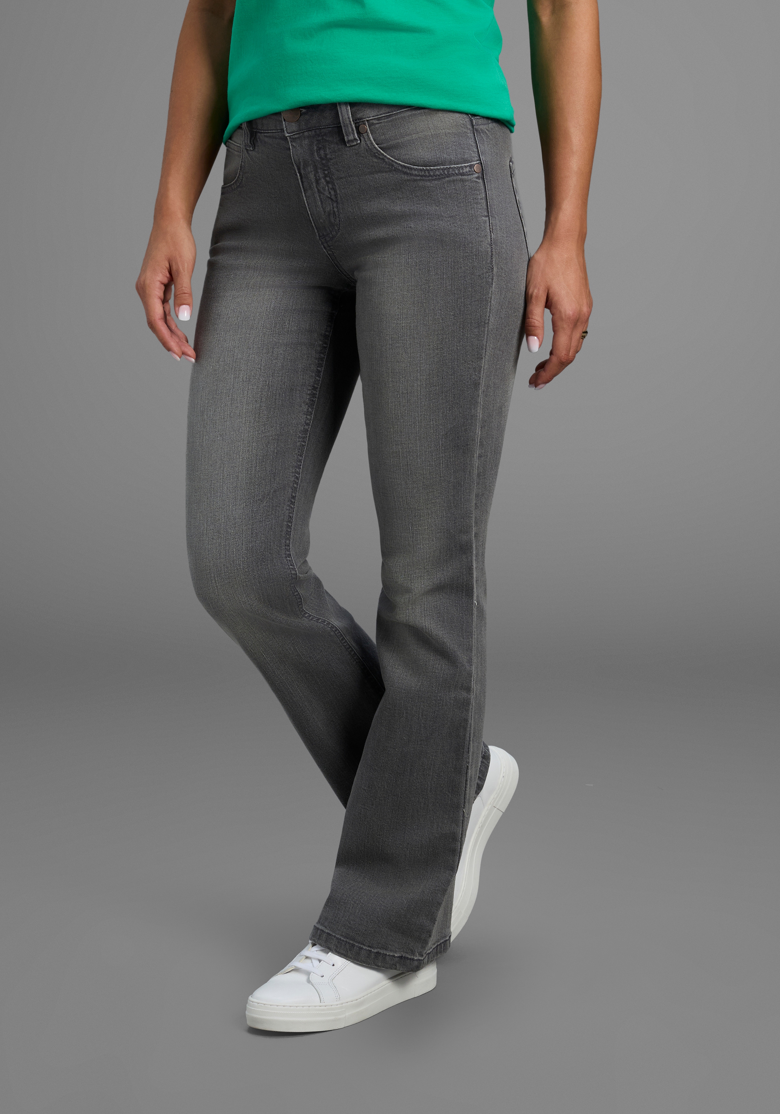 Bootcut-Jeans ARIZONA "Bund mit seitlichem Gummizugeinsatz", Damen, Gr. 21, K + L Gr, grau (grau used), Jeans, Obermaterial: 98% Baumwolle, 2% Elasthan, Basic, bootcut fit lang, Jeans, hohe Leibhöhe, Bootcut, mit Stretch, klassischer 5-Pocket-Style,...