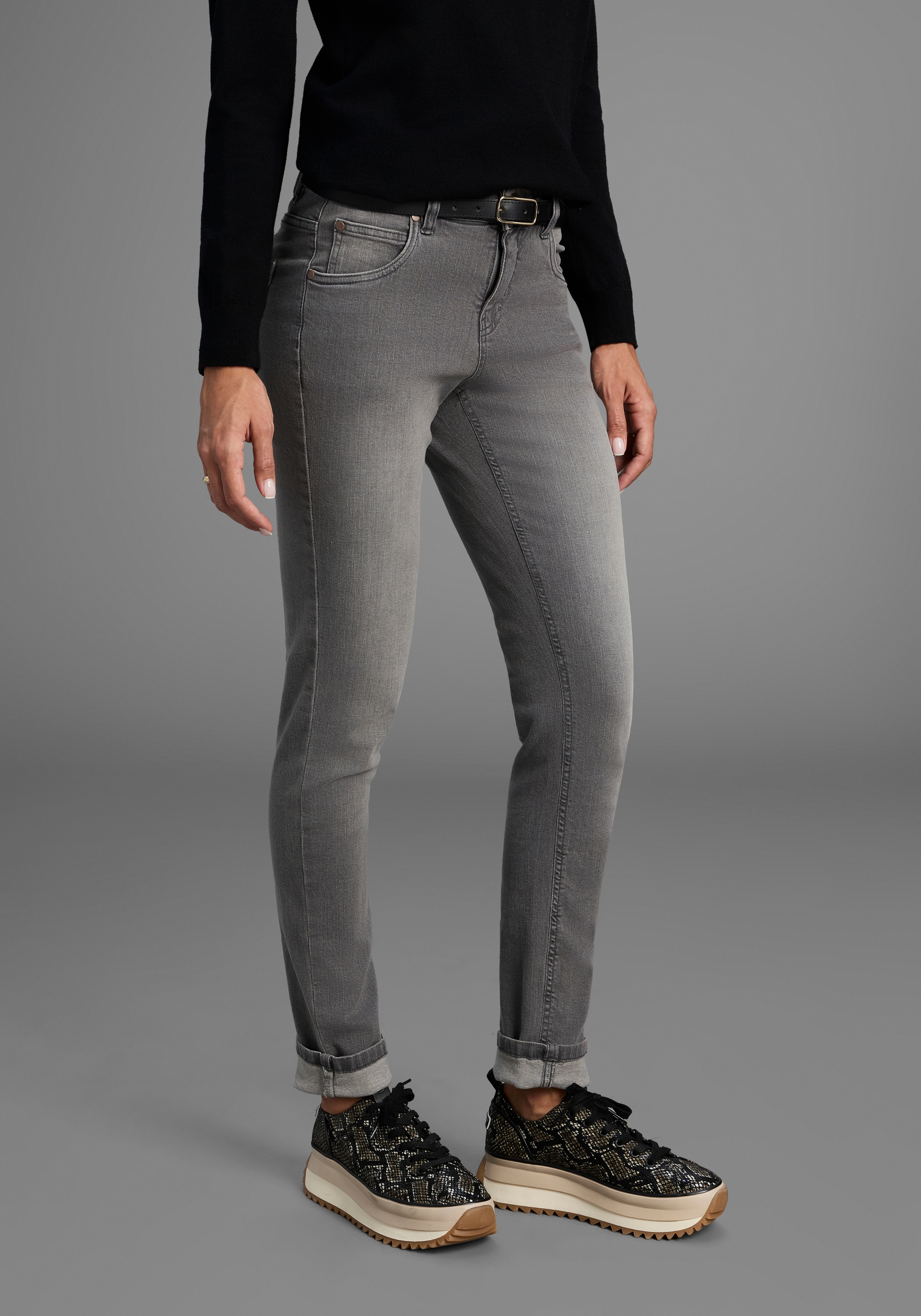 Slim-fit-Jeans ARIZONA "Bund mit seitlichem Gummizugeinsatz", Damen, Gr. 80, K + L Gr, grau (grau used), Denim/Jeans, Obermaterial: 98% Baumwolle, 2% Elasthan, Basic, slim fit lang, Jeans, schmale Passform, Röhrenjeans, Used-Waschung, hohe Leibhöhe,... Image