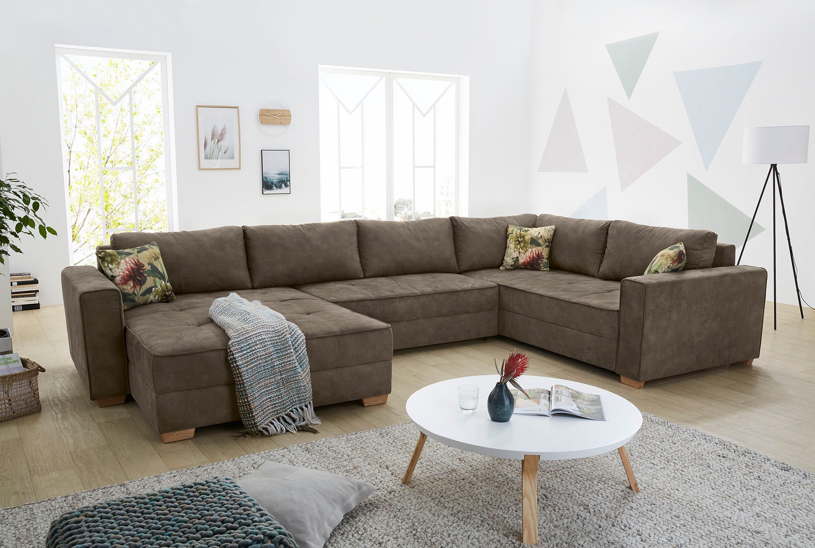 Wohnlandschaft JOCKENHÖFER GRUPPE "Brixen U-Form", braun, B:379 H:86 T:94, Microfaser (92% Polyester, 8% Nylon), Zierkissen (100% Baumwolle), Sofas, Bettfunktion, Bettkasten, Ottomane ist links oder rechts montierbar Image