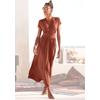 Midikleid LASCANA, Damen, Gr. 42, N-Gr, orange (terrakotta), Jersey, Obermaterial: 100% Viskose, unifarben, modisch, figurumspielend ca. Mitte Wade, V-Ausschnitt, Kurzarm, Kleider, mit Reißverschluss am Ausschnitt, figurbetont, sportlich-elegant,...