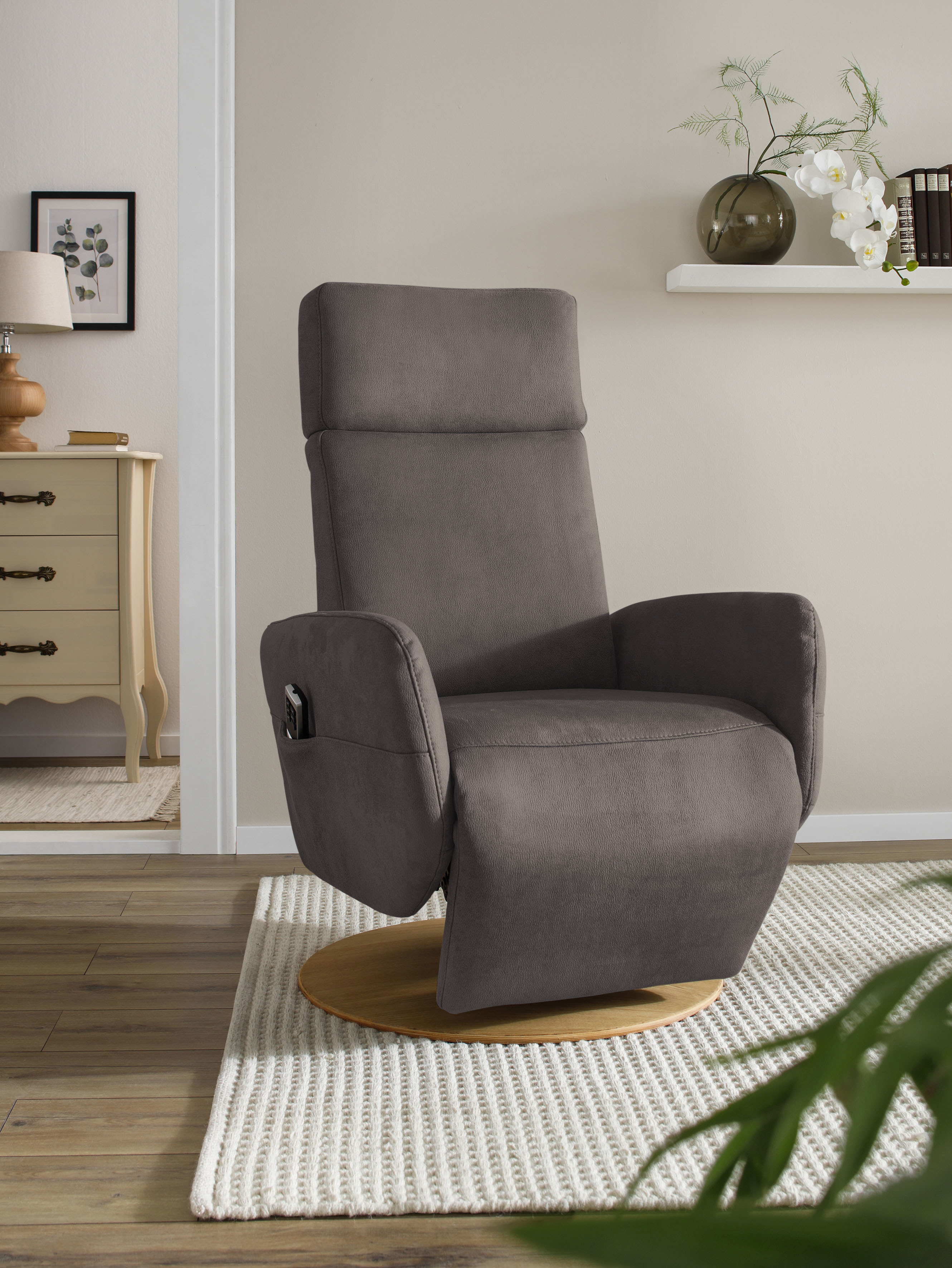 TV-Sessel SIT & MORE "Kobra", braun (mocca), B:71cm H:110cm T:82cm, Webstoff (100% Polyester);Luxus-Microfaser Euphoria (100% Polyester);Luxus-Microfaser Vintage (100% Polyester), Sessel, wahlweise mit 2 Motoren, 2 Motoren und Akku oder mit 2 Motoren