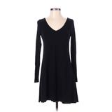Express Casual Dress - A-Line V-Neck Long Sleeve: Black Print Dresses - Women's Size X-Small