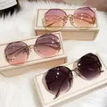 Lunettes de soleil dégradées de thé pour femmes lunettes de soleil UV400 lentille de coupe rétro