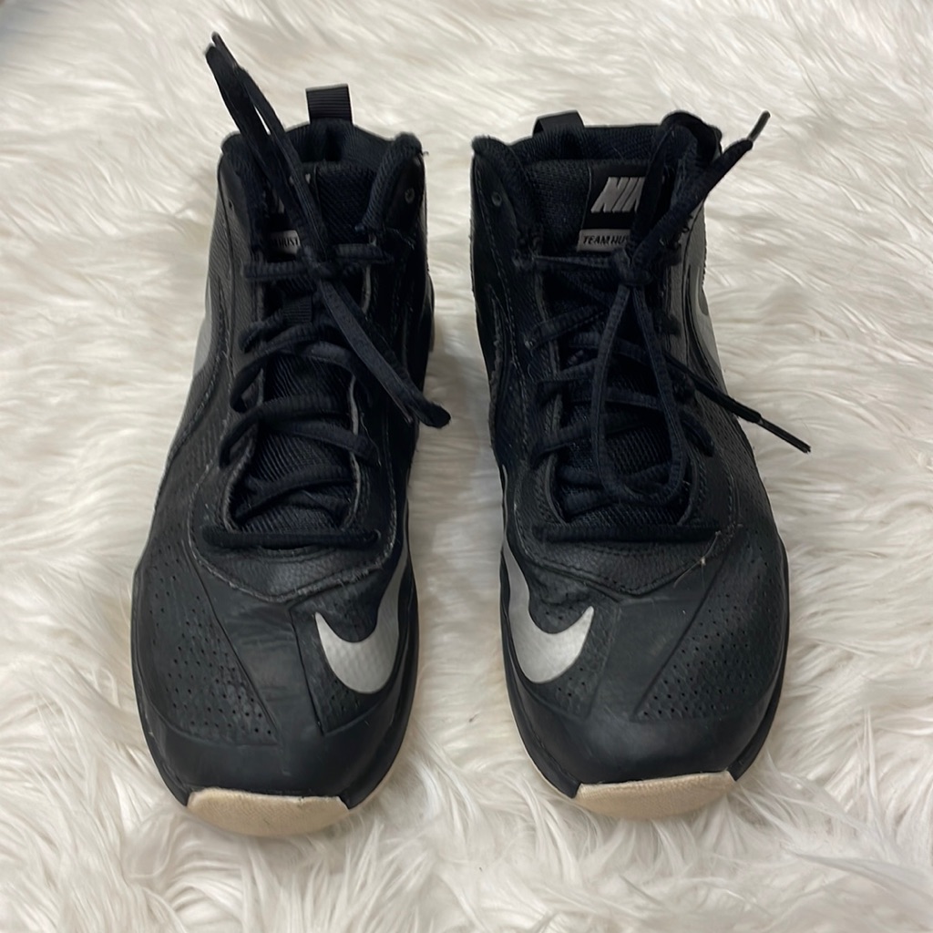 Nike Shoes | Girls Nike Basketball Shoes | Color: Black | Size: 4.5g