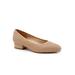 Women's Jade Pump by Trotters in Nude (Size 10 1/2 M)