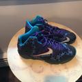 Nike Shoes | Nike Signed By Lebron James Custom Boys Sneaker | Color: Blue/Purple | Size: 7bb