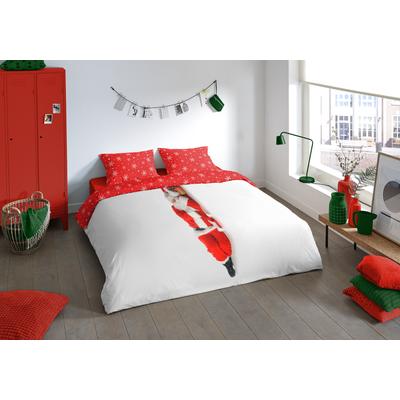 Wendebettwäsche "Santa", bunt (weiß, rot, multi), B/L: 135cm x 200cm, , Microfaser, B/L: 80cm x 80cm, Microfaser, Obermaterial: 100% Polyacryl, PURE LUXURY COLLECTION, Bettwäsche, Mikrofaser, 135x200, 2 Teilig, Reißverschluss, Wendeoptik, Weihnachten Image