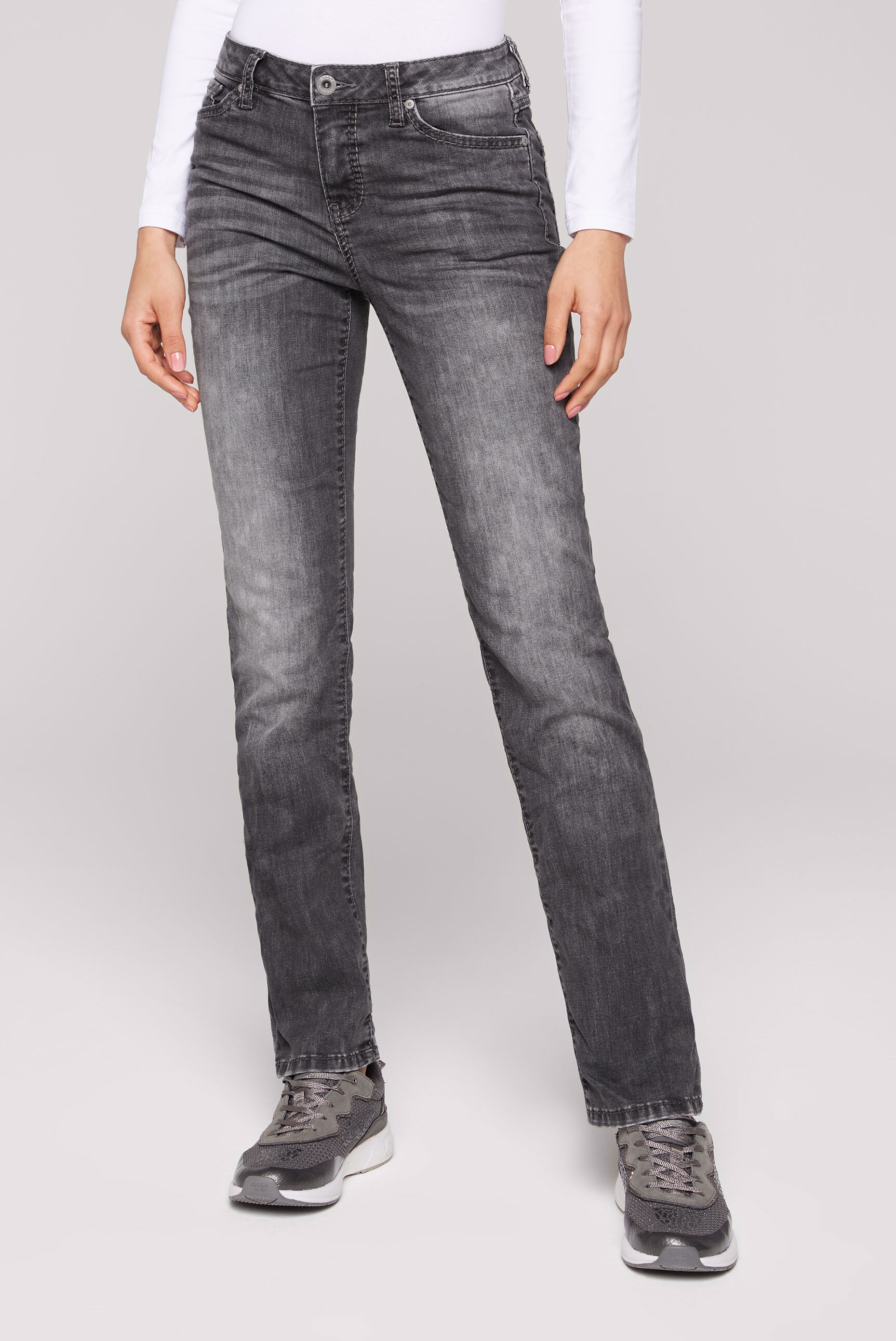 Regular-fit-Jeans SOCCX, Damen, Gr. 33, Länge 32, grau, Denim/Jeans, Material: 72% Baumwolle, 27% Polyester, 1% Elasthan, Zusatz: Enthält nichttextile Teile tierischen Ursprungs (Badge), Abriebeffekte, regular fit, Jeans, mit breiten Nähten