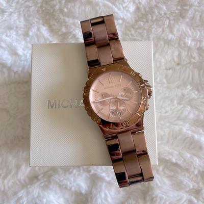 Michael Kors Accessories | Ladies Watch Chucky Metal Michael Kors Rose Gold. | Color: Gold/Pink | Size: Os