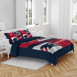 New England Patriots Block Logo Three Piece Full/Queen Bed Set