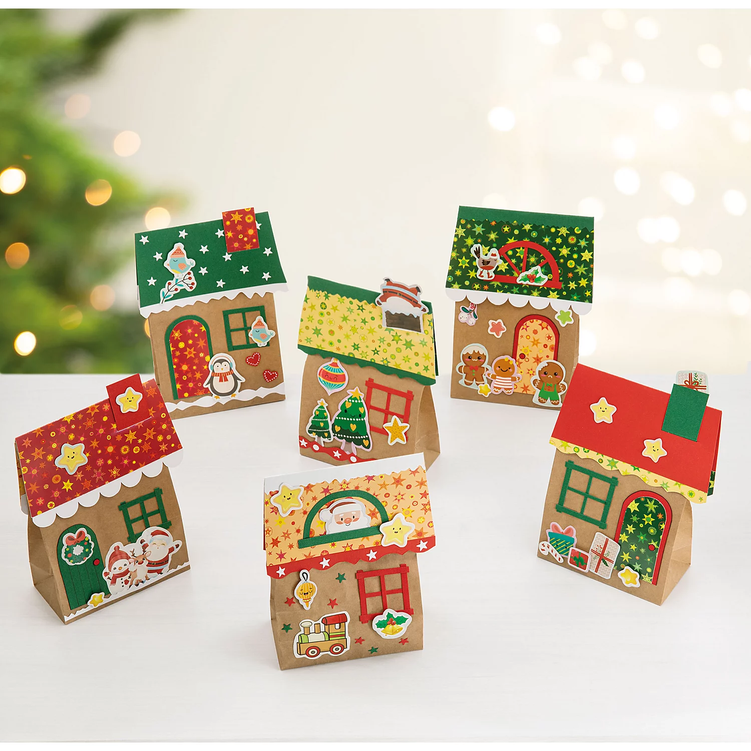 buttinette Bastel-Set Weihnachtshäuser, 6 Stück Image