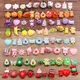 Boucles d'oreilles en résine lot de 10 pièces mélange de couleurs fruits animaux fleurs tamis