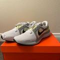 Nike Shoes | Nike Air Zoom Vomero 16 Running Shoes Size 10. | Color: Green/White | Size: 10