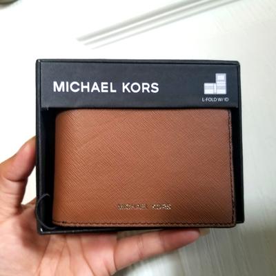 Michael Kors Bags | Different Interior Men's Mk Warren Bifold Wallet | Color: Brown/Tan | Size: Dimensions: W" 4 X H" 4 X D" 0.75.
