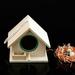 Natural Wooden Birdhouse Small Hanging Birdhouse Outdoor Garden Patio Decorative Bird House for Sparrow Hummingbird Finch Wren Swallows - Green