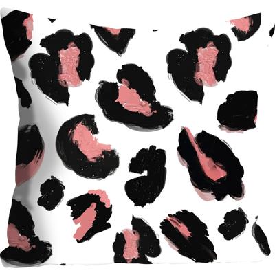 Dekokissen QUEENCE "Sonja", rosa (rosa, bedruckt), B:40cm L:40cm, Polyester, Dekokissen_Sitzkissen_Kissenhüllen, mit Animalprint im Leo-Design, Kissenhülle ohne Füllung, 1 Stück Image