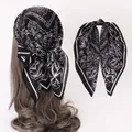 Foulard Hijab en Satin et soie imprimé Paisley pour femmes Bandana bandeau carré pour cheveux