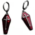 Boucles d'oreilles pendantes de cercueil de croix d'émail rouge gothique pour des femmes bijoux