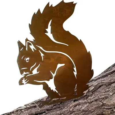 Piquet de jardin en métal rouillé écureuil assis patine décoration de jardin en forme d'écureuil