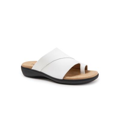 Women's Regina Slip On Sandal by Trotters in White (Size 6 1/2 M)