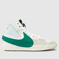 Nike blazer mid 77 jumbo trainers in white & green