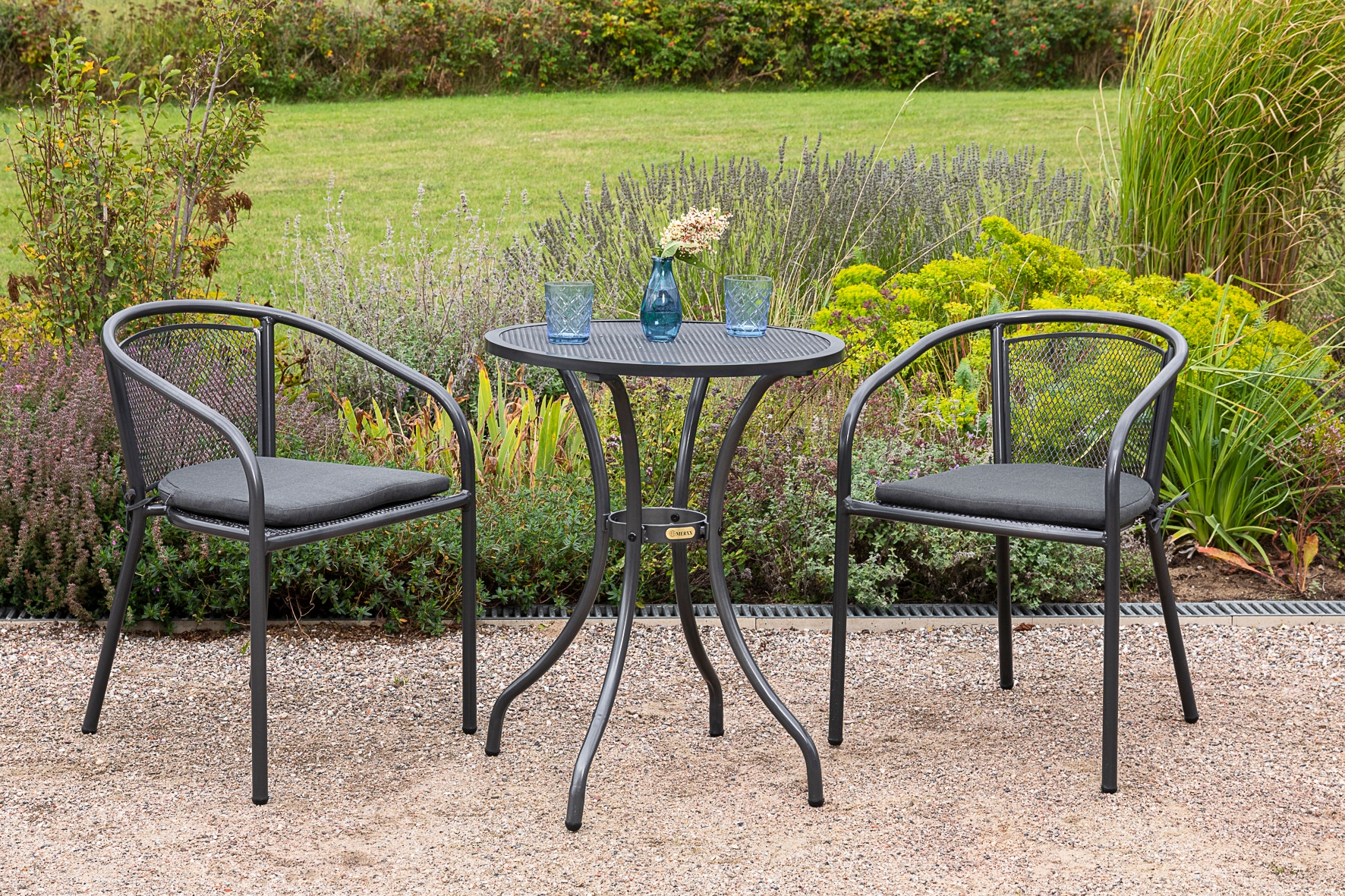 Garten-Essgruppe MERXX "Delos", grau (grafit, grau,), B:54cm H:72cm T:61cm, Aluminium, Sitzmöbel-Sets, 2 Stapelsessel mit Sitzkissen, Tisch