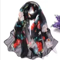 Foulard en soie pour femmes Long et doux châle d'été imprimé de fleurs pour la plage et les