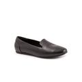 Wide Width Women's Shelby Casual Flat by SoftWalk in Black (Size 7 1/2 W)