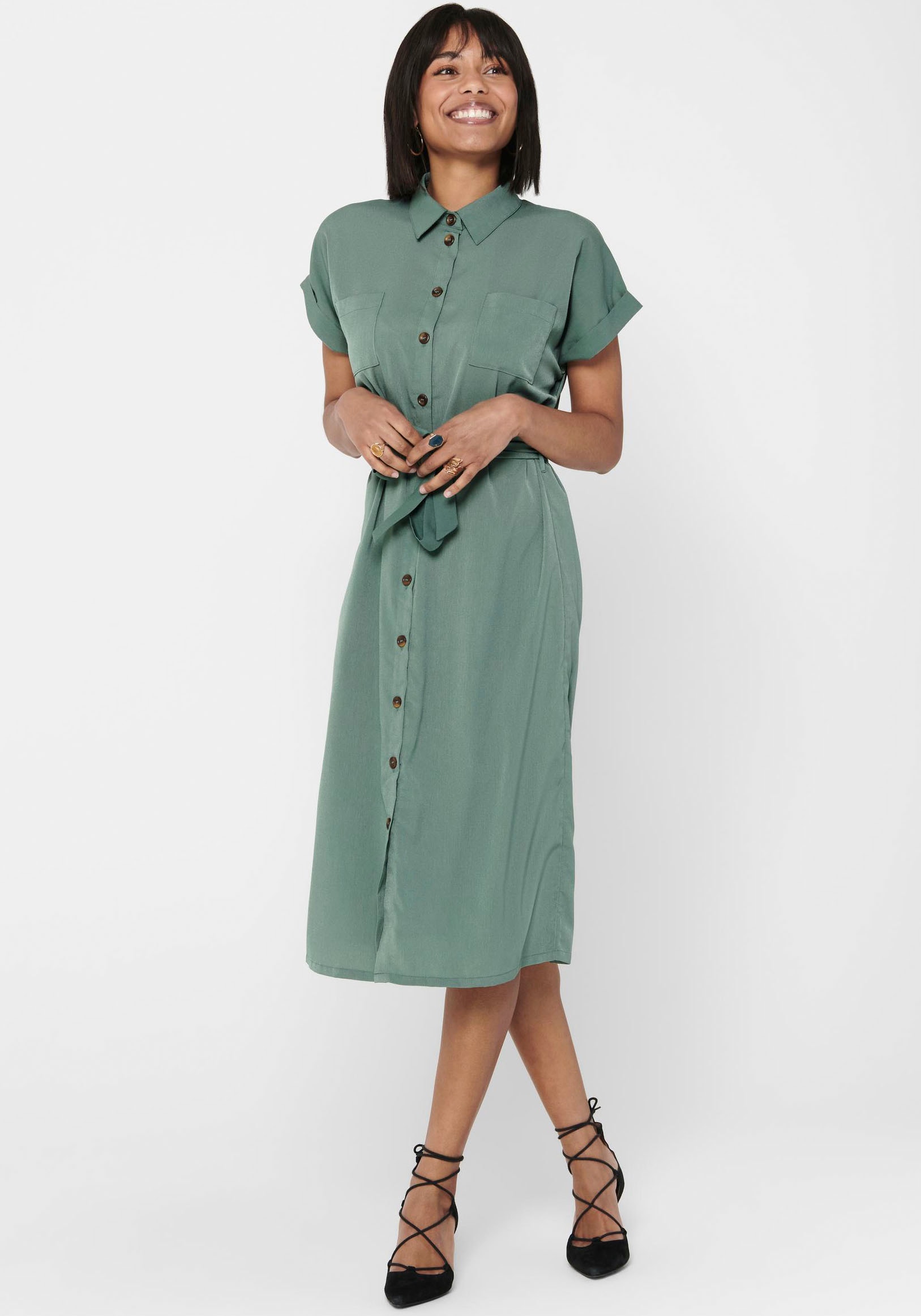 Hemdblusenkleid ONLY "ONLHANNOVER S/S SHIRT DRESS NOOS WVN", Damen, Gr. 38 (M), N-Gr, laurel wreath, Web, Obermaterial: 100% Polyester, unifarben, Kleider, Sommerkleid