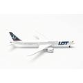 Herpa airplane model Boeing 787-9 Dreamliner LOT Polish Airlines, true to its original scale of 1:500 - model building, colletor's item, minature decoration, plane without stand, made of metal