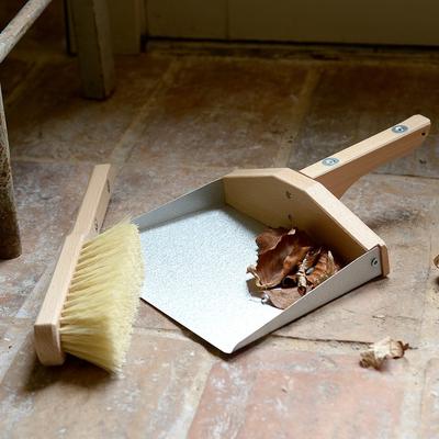 Home Accessories Dustpan And Bru...