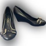 Jessica Simpson Shoes | Jessica Simpson Wedged Heel Shoes Size 7 | Color: Black/Gold | Size: 7