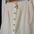 Madewell Skirts | Madewell Eyelet Skirt Ivory Size 4 Nwt | Color: Cream | Size: 4