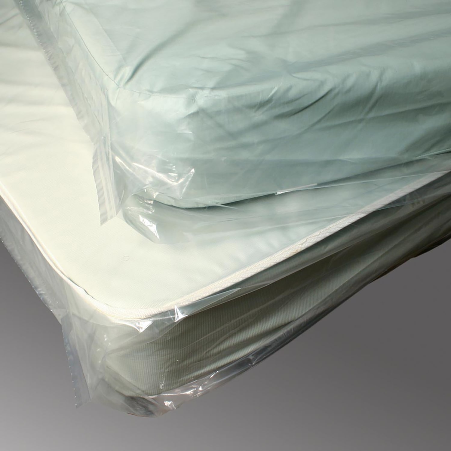 LK Packaging K69 Queen Sized Mattress Bag w/ Vent Holes - 92"L x 60"W x 8" SG, 1.5 mil LDPE, Clear