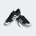 Sneaker ADIDAS SPORTSWEAR "BRAVADA 2.0 LIFESTYLE SKATEBOARDING CANVAS" Gr. 44,5, schwarz-weiß (core black, cloud white, core black) Schuhe Stoffschuhe