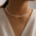 Collier ras du cou rond en alliage blanc pour femme Vintage élégant luxe fausse perle cadeau de