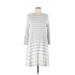 Lou & Grey Casual Dress - A-Line Crew Neck 3/4 sleeves: Gray Print Dresses - Women's Size Medium