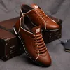 Frühling Herbst Neue Männer Schuhe Casual Turnschuhe Fashion Solid Leder Schuhe Formale Business Sport Flache Runde Kappe Licht Breathable202
