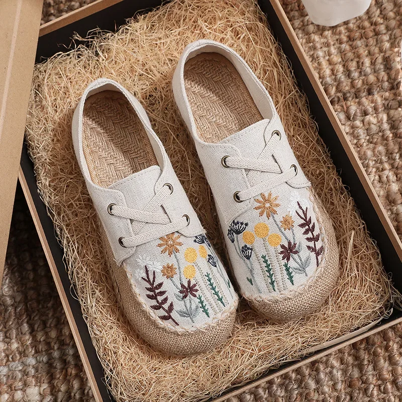Careaymade-Heißer Wohnungen Frauen Schuhe Sticken Retro Spitze-up Runde Kappe Baumwolle Leinen Neue Handgemachte Concise Komfortable Damen schuhe Image
