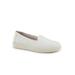 Women's Adelina Flat by Trotters in White (Size 11 M)