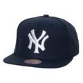 Men's Mitchell & Ness Navy New York Yankees Cooperstown Collection Evergreen Snapback Hat