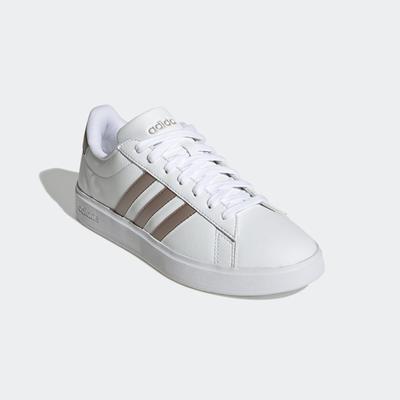 Sneaker ADIDAS SPORTSWEAR "GRAND COURT CLOUDFOAM LIFESTYLE COURT COMFORT", Gr. 38, weiß (cloud weiß, platin metallic, pl