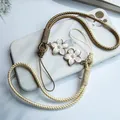 Bracelet de téléphone artistique vintage pour femme et fille porte-clés à breloques lanière de