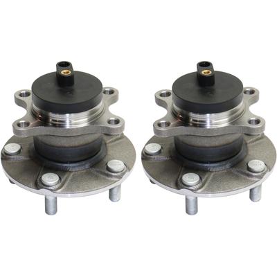 2011 Suzuki SX4 Rear, Driver and Passenger Side Wheel Hubs, With Bearing, Front Wheel Drive