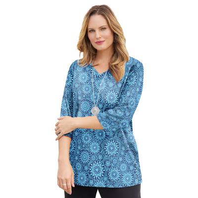 Plus Size Women's Suprema 3/4 Sleeve V-Neck Tee by Catherines in Navy Crystal Medallion (Size 5X)