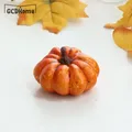 Mini Décor de Citrouille d'Halloween Artificielle en Plastique Simulation de Légume Bricolage